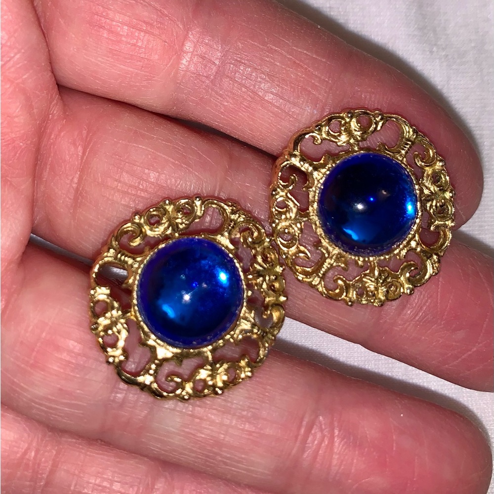 Vintage Elegant Gold and Cobalt Blue Filigree  Earrings